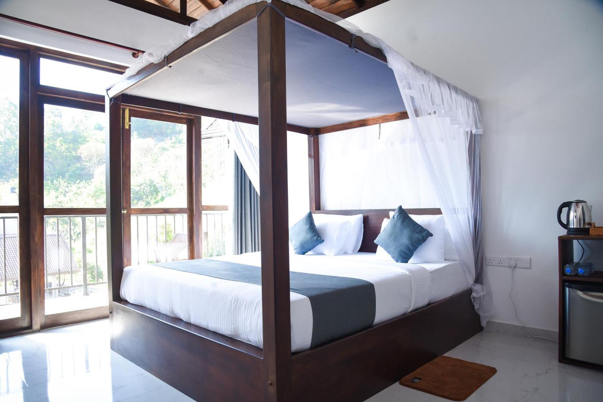 Ever Breeze Ella Hotel Ngoại thất bức ảnh